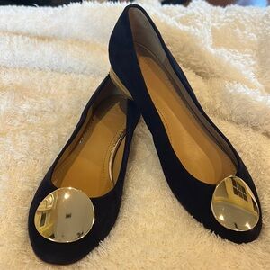 NWOB Tory Burch
Women's Patos Mixed Media Ballet Flats, size 6